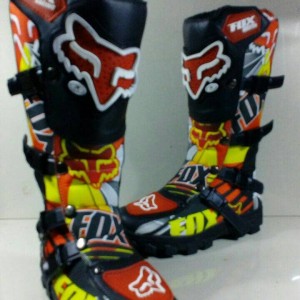 Sepatu Cross Trail Printing Tokopedia