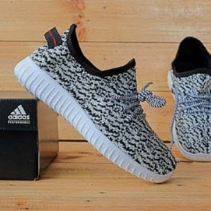 Sepatu Import Yeezy Unisex Tokopedia