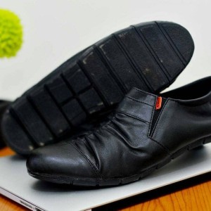 Sepatu Pria Slop Nyaman Tokopedia