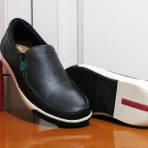 Sepatu Kickers Slide Black Tokopedia