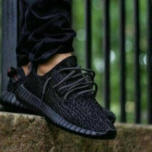Adidas Yeezy Sepatu Olahraga Tokopedia
