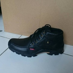 Sepatu Pria Kickers Boots Kulit Tokopedia