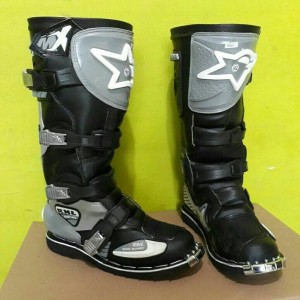 Sepatu Trail Rnl Tokopedia