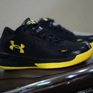 Sepatu Basket Under Armour Pria Keren Tokopedia