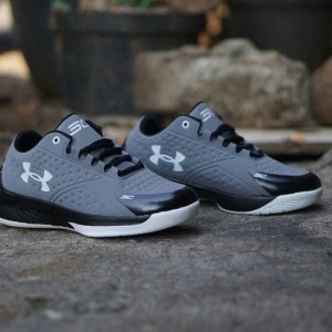 Sepatu Basket Under Armour Pria Keren Tokopedia