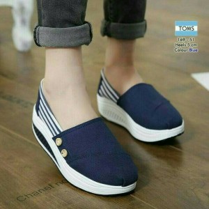 Sepatu Wanita Slip On Blaster Tokopedia