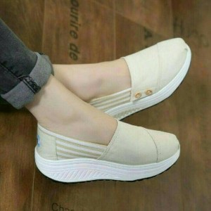 Sepatu Wanita Slip On Blaster Tokopedia