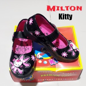 Sepatu Anak Perempuan Milton Kitty Bunga Merah Tokopedia