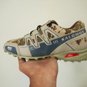 Sepatu Pria Tracking Climbing Hiking Gunung Adidas Ax2 Tracking Best Seller Tokopedia