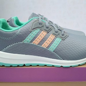 Sepatu Sepatu Sport Wanita Tokopedia