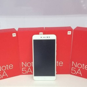 Redmi 5 Gold 2gb 16gb Full Screen 5 7in Bonus Tempered Glass Dan Ultra Slim Case Tokopedia