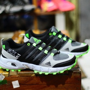 Sepatu Gunung Tracking Adidas Tokopedia