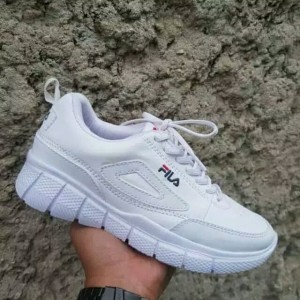 Sepatu Sneaker Olahraga Fila Tokopedia