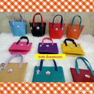 Grosir Tas Kosmetik Doraemon Pouch Kosmetik Doraemon Dompet Doraemon Murah Tokopedia