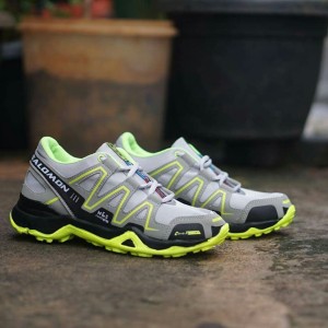 Sepatu Salomon Abu Tokopedia