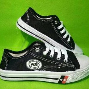Sepatu Anak Cewek Nb Tokopedia