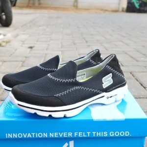 Sepatu Kets Wanita Sepatu Skechers Wanita Tokopedia