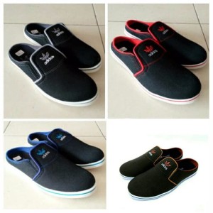 Sepatu Sandal Slop Adidas Pria Tokopedia