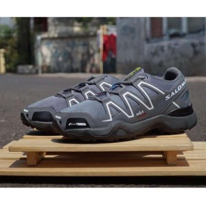 Sepatu Salomon Abu Tokopedia