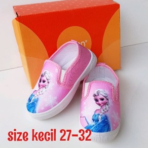 Sepatu Frozen Slip On Import Fanta 28 33 Tokopedia