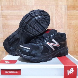 Sepatu Anak New Balance Sekolah Kids Ukuran 33 37 Tokopedia