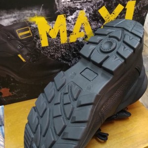 Krisbow Safety Shoes Maxi 6 Inch Hitan Sepatu Safety Sepatu Pengaman Tokopedia