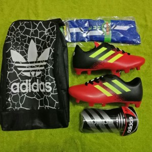 Paket Komplit Sepatu Bola Adidas Terbaru Tokopedia