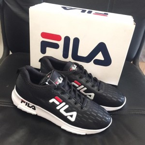 Sepatu Filla Tokopedia