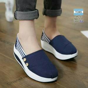 Sepatu Fila Cewek Biru Tokopedia