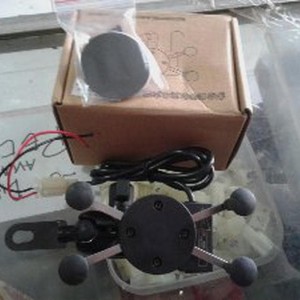 Holder Phone Pegangan Hp Charger Original Scarlet Tokopedia