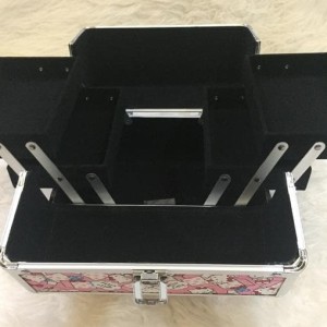 Beauty Case Hello Kitty Tas Makeup Kosmetik Koper Makeup 4 Layer Tokopedia