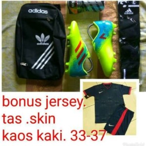 Paket Komplit Sepatu Bola Nike Size 39 43 Tokopedia