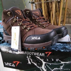 Sepatu Gunung Snta Type Terbaru 479 Brown Orange Sepatu Outdoor Sepatu Gunung Pria Tokopedia