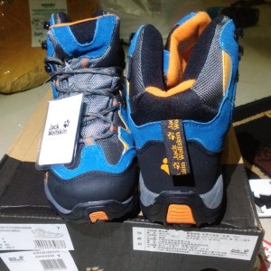Sepatu Jack Wolfskin Little Wing Men Tokopedia