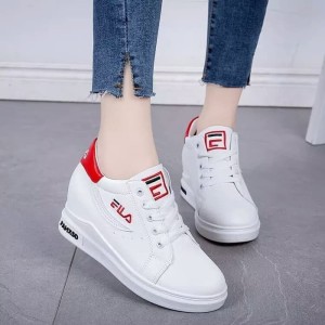 Sepatu Olah Raga Wanita Tokopedia
