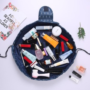 Pouch Tas Kosmetik Pouch Serbaguna Batik Hijau Tokopedia