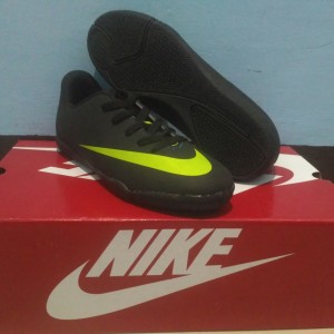 Sepatu Futsal Anak Nike Tokopedia