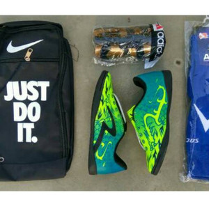 Sepatu Futsal Nike Adidas Puma Mizuno Specs 2 Tokopedia