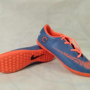 Sepatu Futsal Nike Adidas Puma Murah Tokopedia
