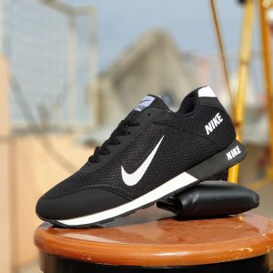 Sepatu Nike Running Hitam Putih Termurah Tokopedia