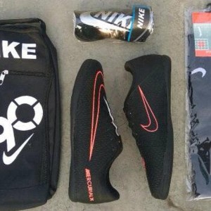 Paket Hemat Sepatu Futsal Komplit Tokopedia