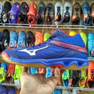 Sepatu Volly Volley Mizuno Thunder Blade Mid Tokopedia