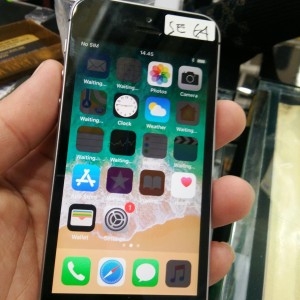Iphone Se 64gb Grey No Refurbish Tokopedia