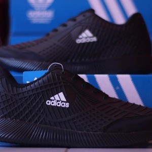 Sepatu Sekolah Adidas Bahan Karet Hitam Polos Tokopedia