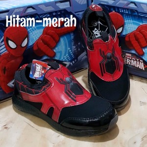Sepatu Spiderman Slip On Biggest Spidey Tokopedia