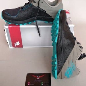 Sepatu Trail Running New Balance New Speed Trail 590 V Mt590lb3 Original Tokopedia