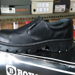 Sapety Boygie Model Slop Karet Tokopedia