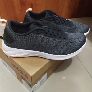 Sepatu Cewek Reebok Sepatu Lari Sepatu Wanita Sepatu Senam Sepatu Joging Sepatu Olahraga Wanita Rebook Woman Tokopedia