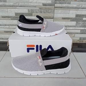 Sepatu Slip On Fila Tokopedia