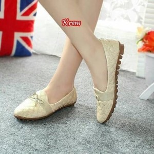 Sepatu Wanita Flatshoes Debby Motif Kulit Ular Tokopedia